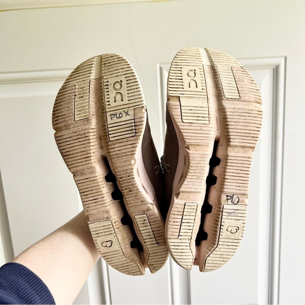 On Cloud Cloudnova 2 CloudTecLifestyle Sneaker in… - image 14